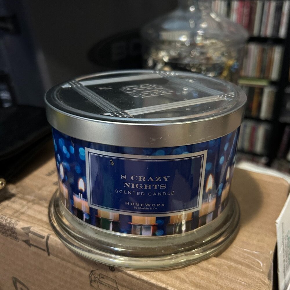 HomeWorx by Slatkin & Co. 18oz 8 Crazy Nights 4-Wick Candle Cinnamon Vanilla NEW